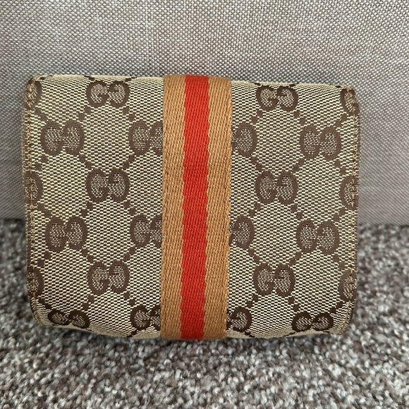 Authentic Gucci Wallet - Picture 3 of 8
